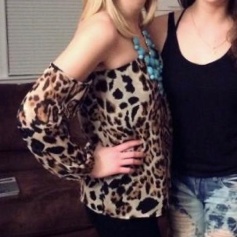 Off-the-Shoulder Leopard Top